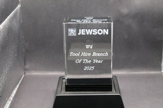 12cm x 8cm x 4.5cm Optical Crystal Rectangle with Onyx Black Base